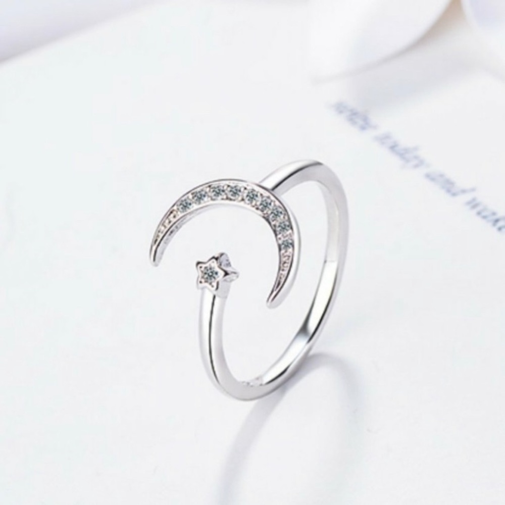 Resizable Moon and Star Silver Ring